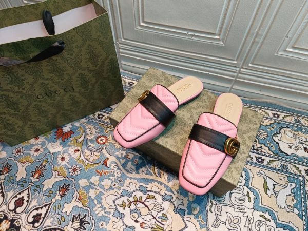 New Collection Gucci Shoes 132