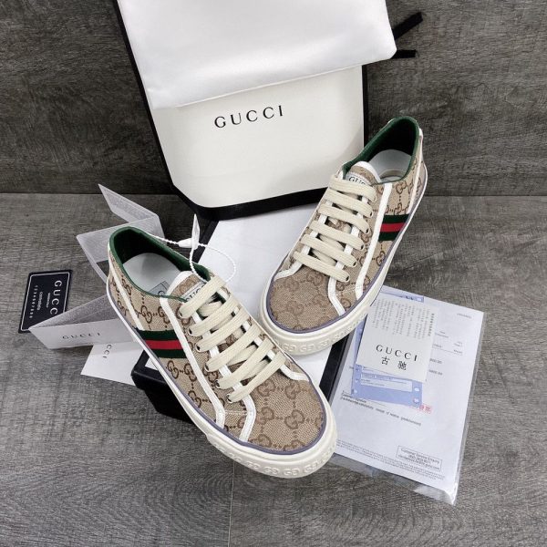 New Collection Gucci Shoes 133