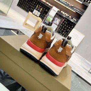 New Collection Burberry Shoes 012