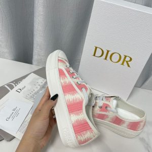 New Collection Dior Shoes 060