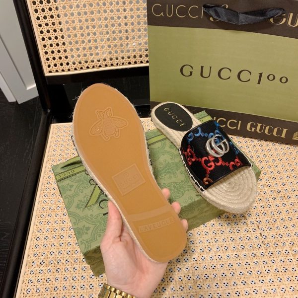 New Collection Gucci Shoes 135