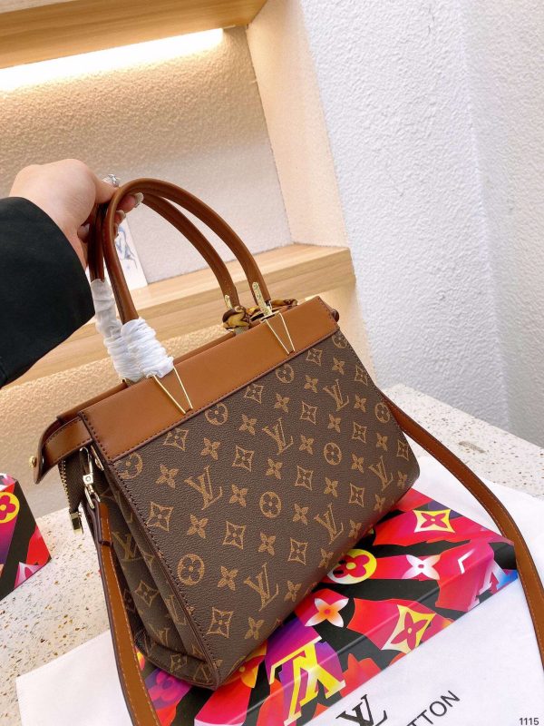 New Collection LV Bag 1011