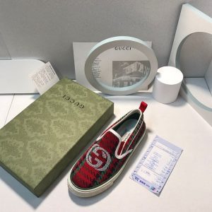 New Collection Gucci Shoes 076