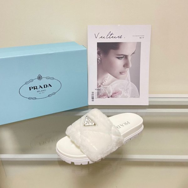 New Collection Prada Shoes 048