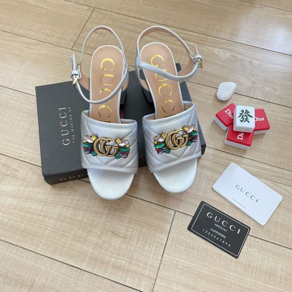 New Collection Gucci Shoes 038