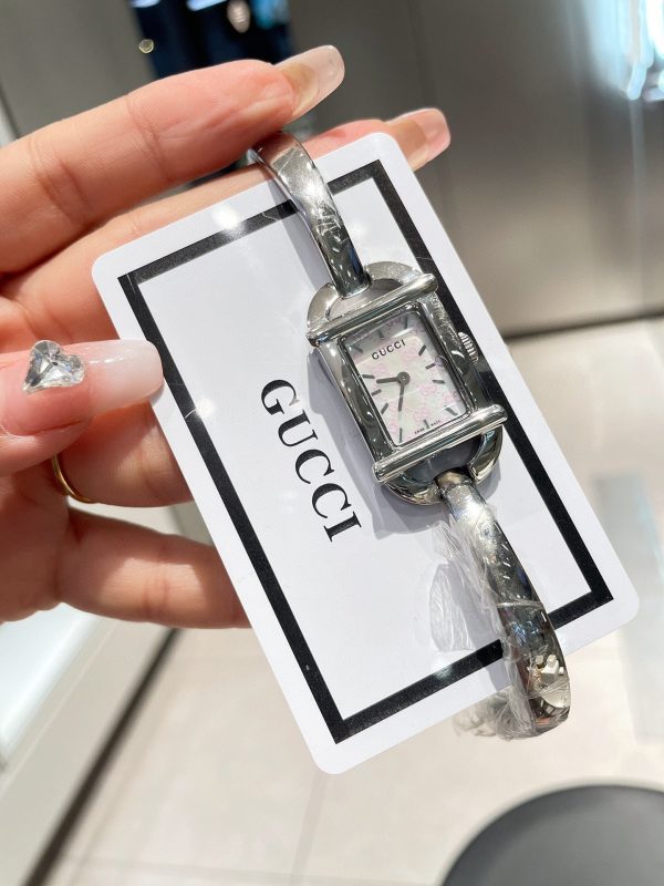 New Collection Gucci Watch 019