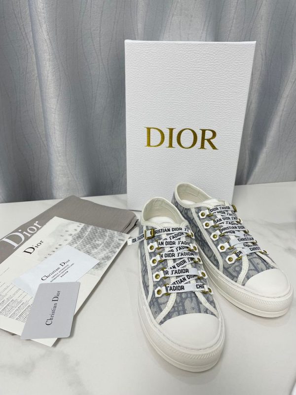 New Collection Dior Shoes 059