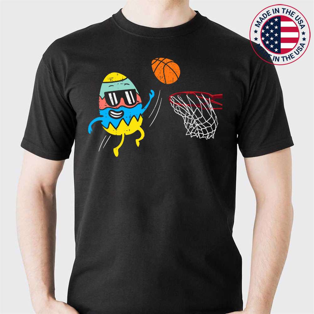 Easter Egg Playing Basketball Cute Sports Men Boys Kids T-Shirt