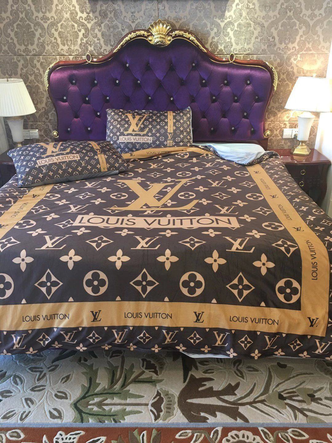 LV Sp Type Bedding Sets Duvet Cover LV Bedroom Sets Luxury Brand Bedding 228 LV Sp Type Bedding Sets Duvet Cover LV Bedroom Sets Luxury Brand Bedding 228