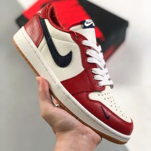 New Arrival AJ 1 Retro Low OG Chicago 705329 600 1