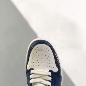 New Arrival AJ1 LOW OG MARQUETTE 8