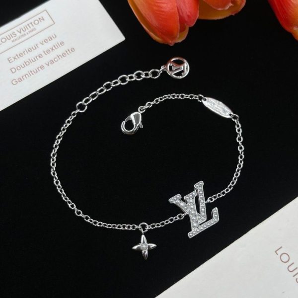 New Collection LV Bracelet 40