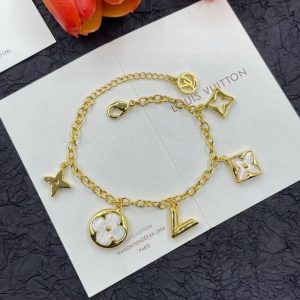 New Collection LV Bracelet 28