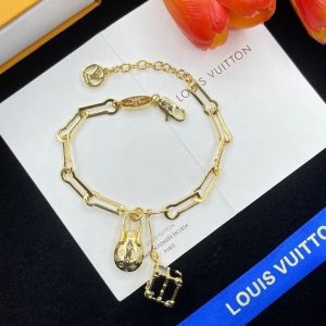 New Collection LV Bracelet 04