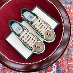 New Collection Gucci Shoes 182