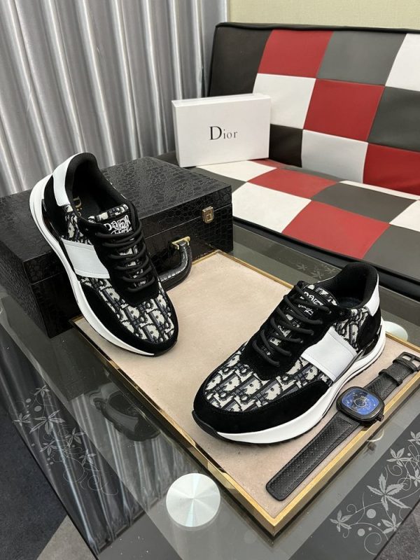 New Collection Dior Shoes 009