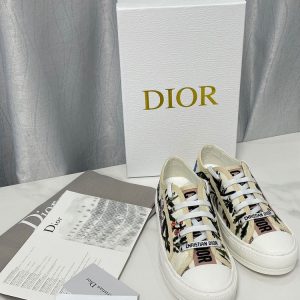 New Collection Dior Shoes 059