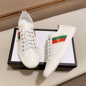 New Collection Gucci Shoes 086