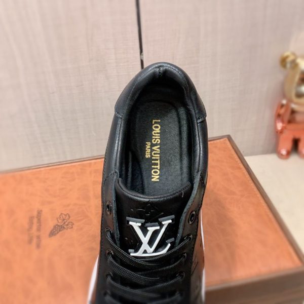 New Collection LV Shoes 052