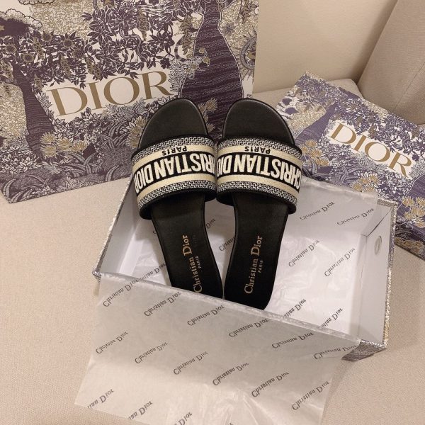 New Collection Dior Shoes 115