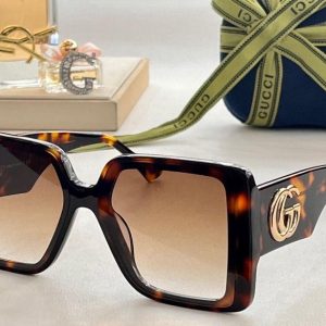 Gucci Glasses 126 979390.jfif