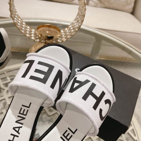 New Collection Chanel Shoes 162