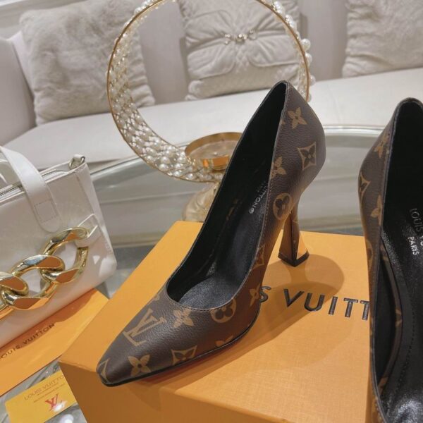 New Collection LV Shoes 0266