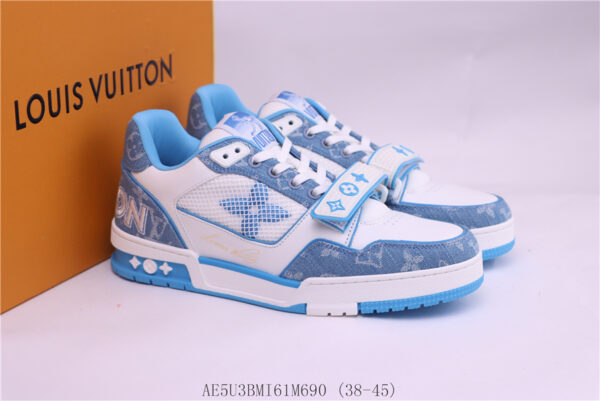 New Collection LV Trainer 077