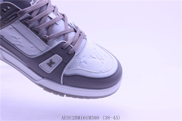 New Collection LV Trainer 094