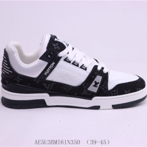 New Collection LV Trainer 086