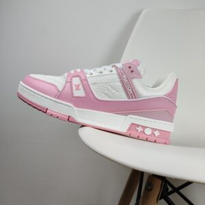 New Collection LV Trainer 050