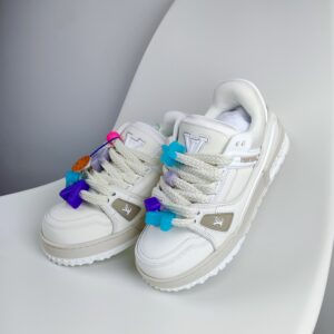 New Collection LV Trainer 017