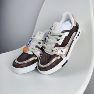 New Collection LV Trainer 034