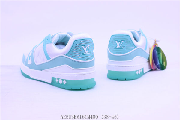 New Collection LV Trainer 095