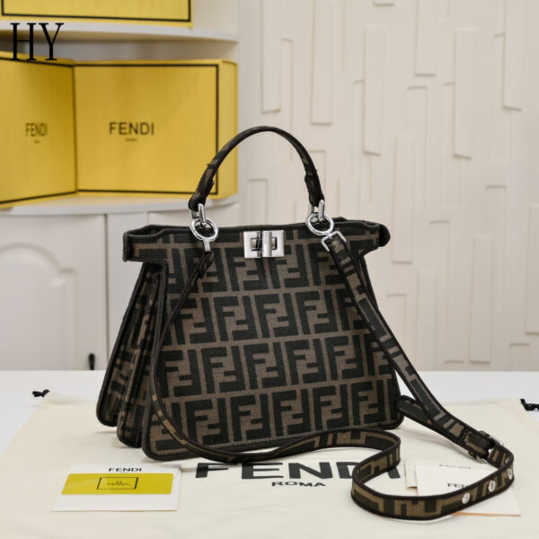 New Collection Fendi Bag 132