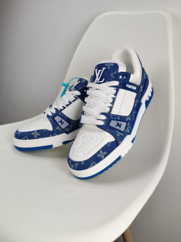 New Collection LV Trainer 006