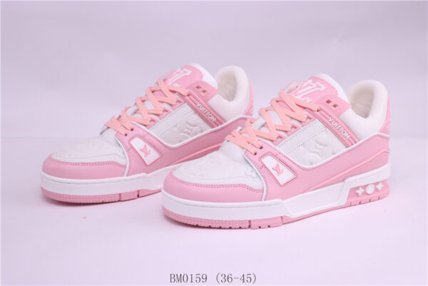 New Collection LV Trainer 076