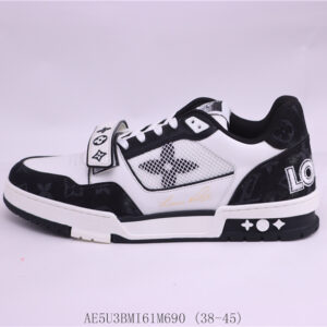 New Collection LV Trainer 080