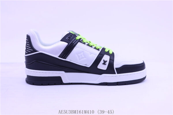 New Collection LV Trainer 099