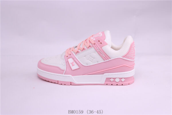 New Collection LV Trainer 076