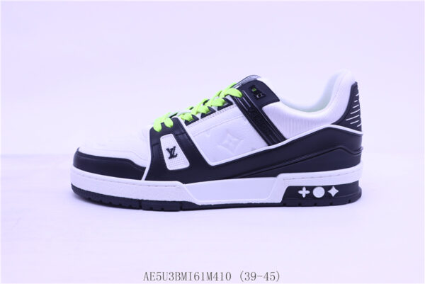 New Collection LV Trainer 099