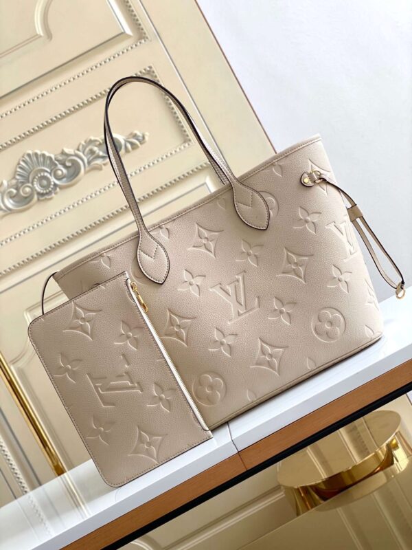 New Collection LV Bag 107