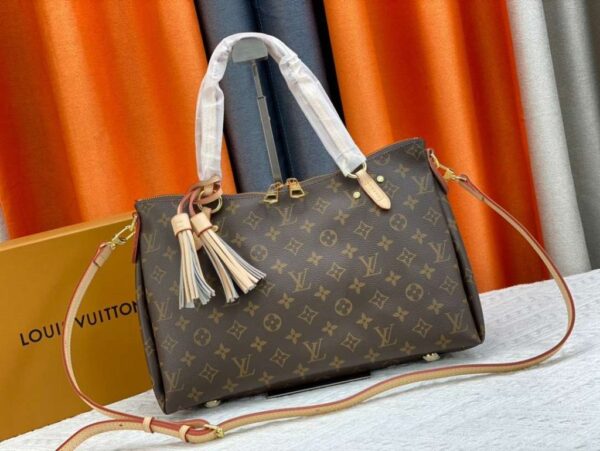 New Collection LV Bag 195