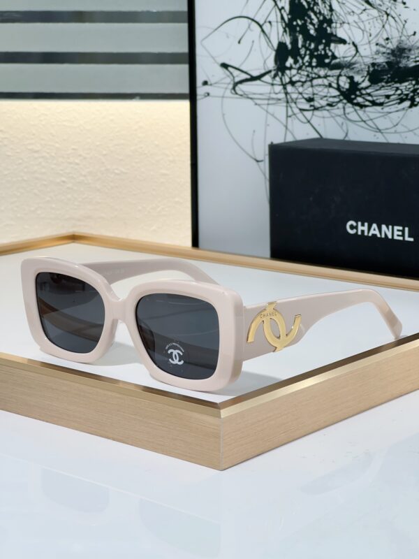 New Collection Chanel Glasses 254