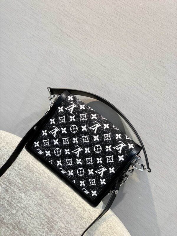 New Collection LV Bag 147