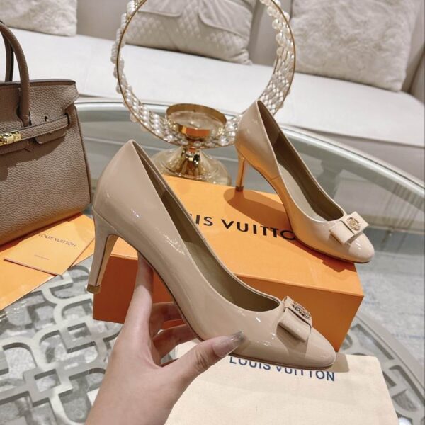 New Collection LV Shoes 0320