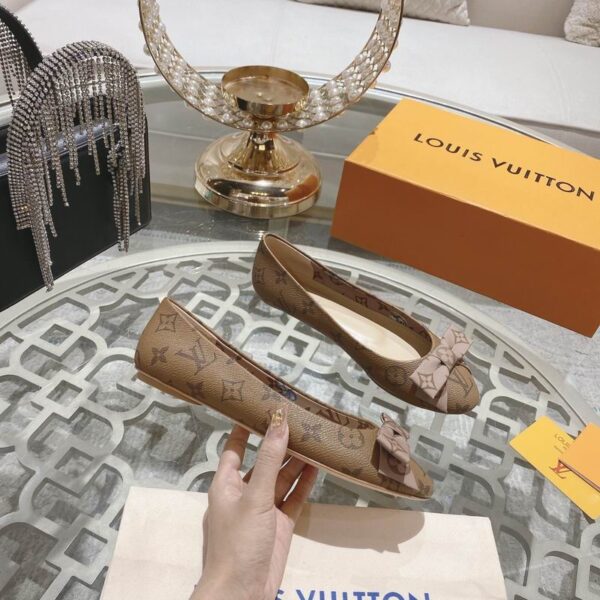 New Collection LV Shoes 0311