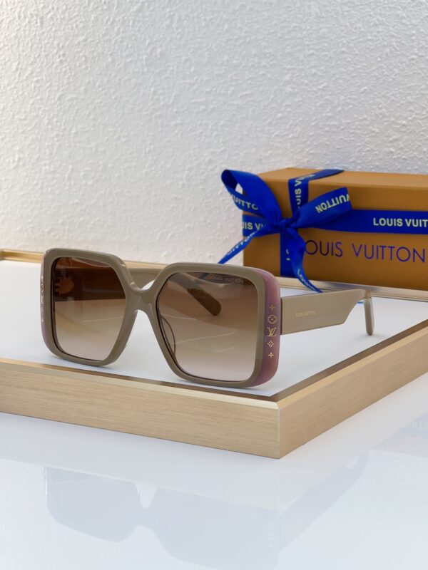 New Collection LV Glasses 126