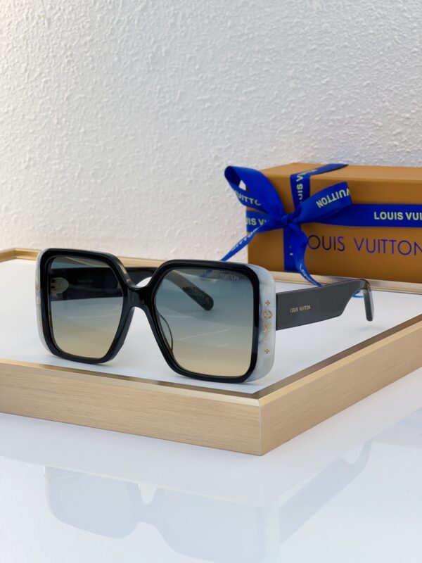 New Collection LV Glasses 126