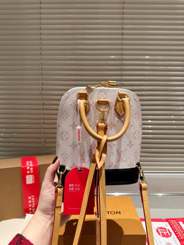 New Collection LV Bag 1579